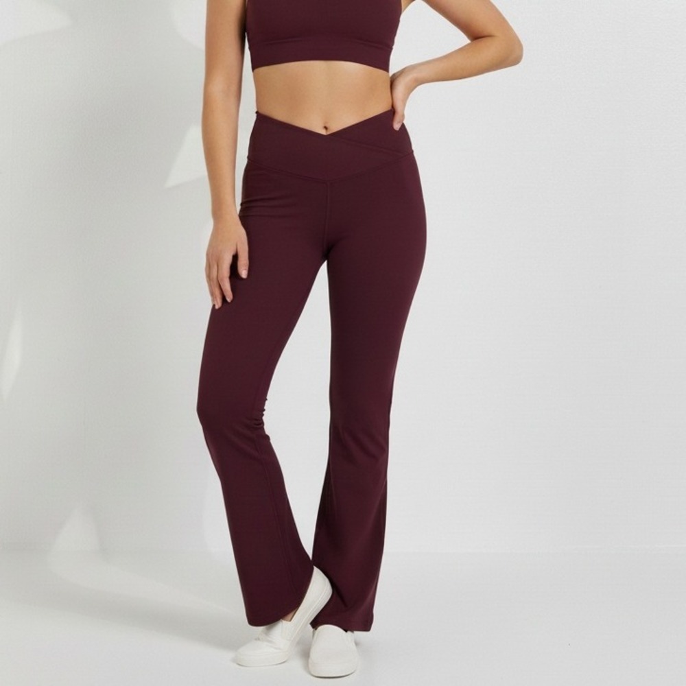 Quince Burgundy Flare Leggings Women Small High Rise Crossover Waist Yoga Pants‎